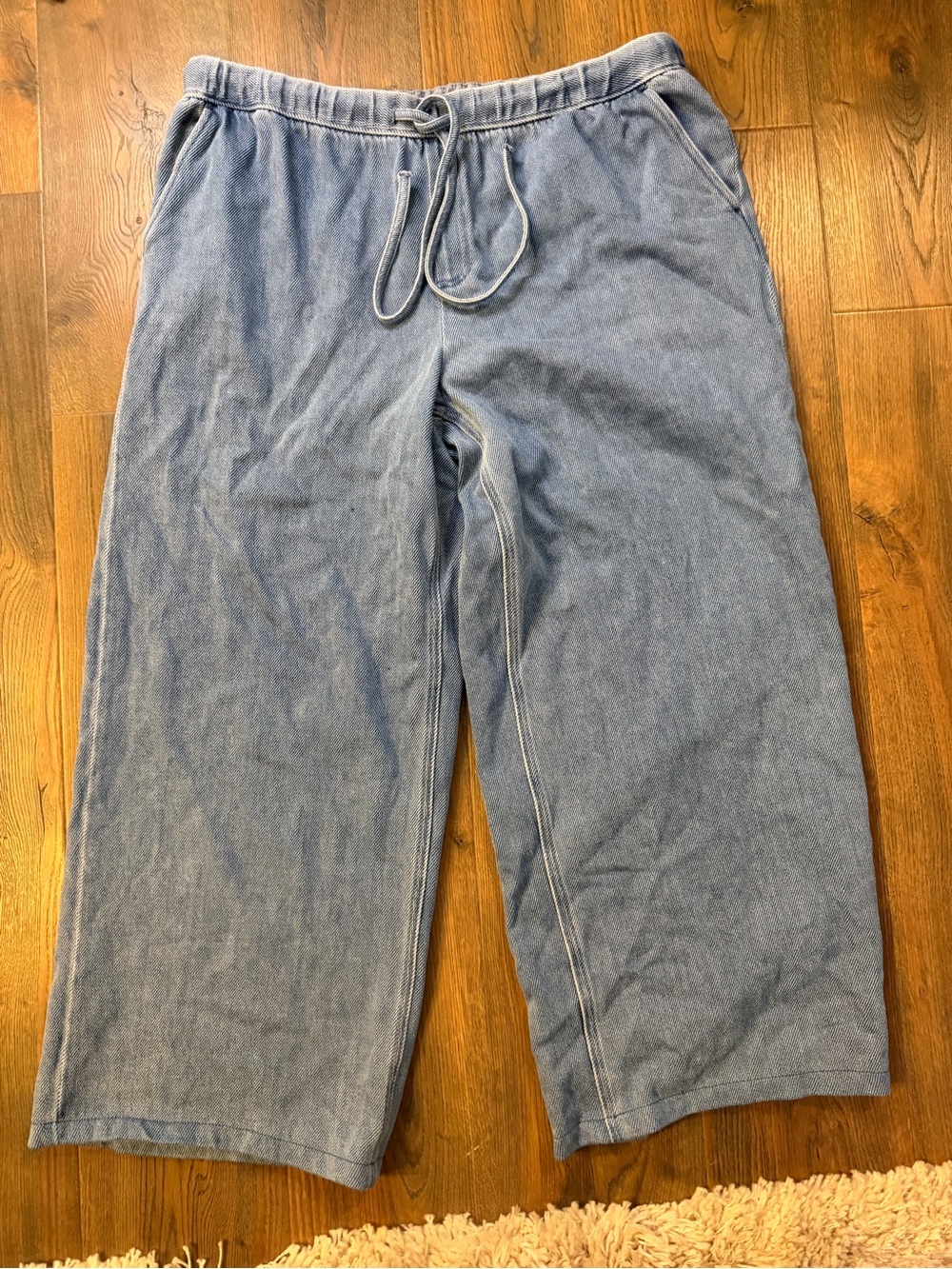 Wide-Leg Light Blue Women's Denim Lounge Jeans